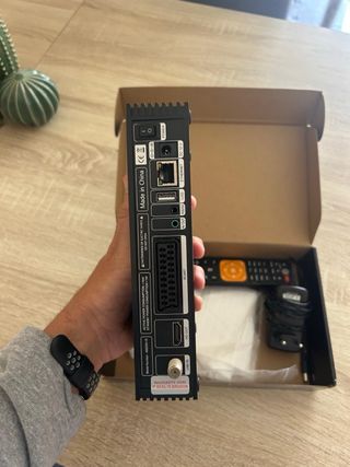 Descodificador GTmedia V8 Nova S/S2 HD DVB