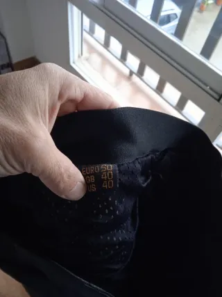 Traje Moto Negra y Amarilla