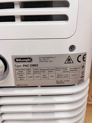 Pinguino - aire acondicionado Delonghi PACEM82