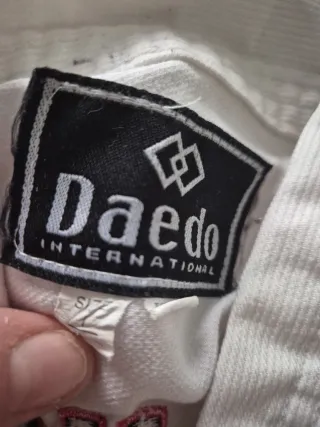 Traje de Taekwondo Daedo Niño Blanco talla 10/11
