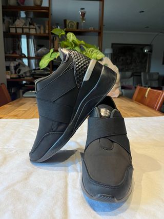 Zapatillas María Mare Talla 39 Negras