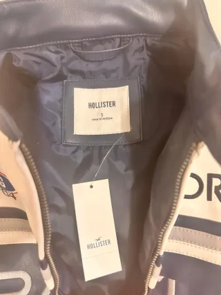 Chaqueta Hollister Cuero NUEVA!!!