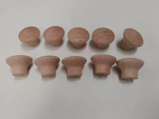 10 Pomos Madera Haya 20x28x28mm