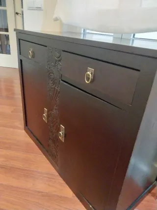 Aparador antiguo madera labrada