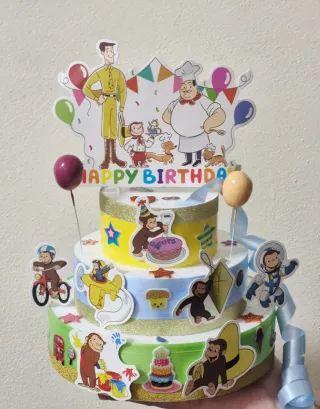 Torta finta George la scimmietta scenografica