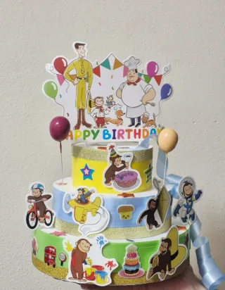 Torta finta George la scimmietta scenografica