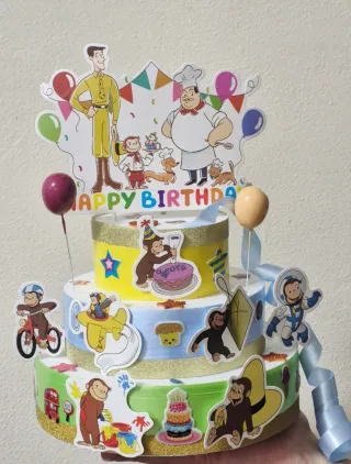 Torta finta George la scimmietta scenografica