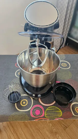 Batidora amasadora Bomann PRECIO NEGOCIABLE