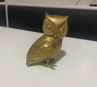 Búho decorativo de latón