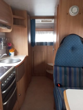 Autocaravana Mercedes Sprinter modelo perfilada