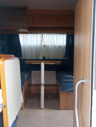 Autocaravana Mercedes Sprinter modelo perfilada