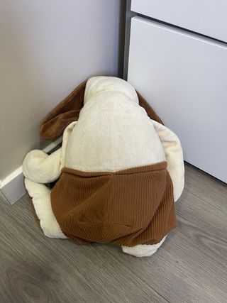 Peluche perro marrón y beige