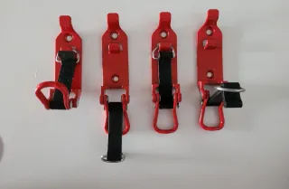 4 Anclajes Rojos con Correa Negra