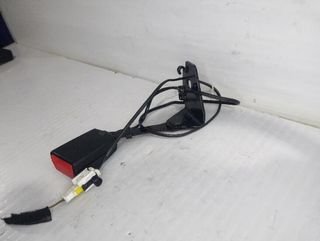 133600 enganche cinturón 9681985480 peugeot 3008