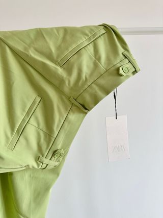 Traje Zara verde manzana  - Blazer + Pantalones