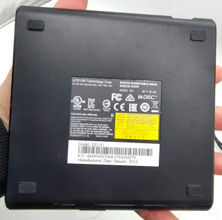 Masterizzatore Lettore DVD/CD Ultra-Slim portatile