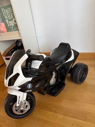 Moto Eléctrica Infantil BMW RR