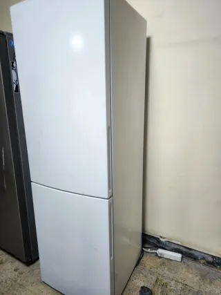 Nevera Haier 2 Puertas 1.70m