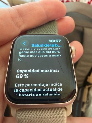 Apple Watch SE, rosa, 40mm