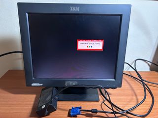Monitor IBM Retro 15” VGA PC Antiguo