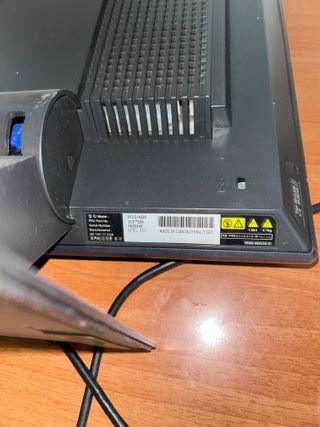 Monitor IBM Retro 15” VGA PC Antiguo