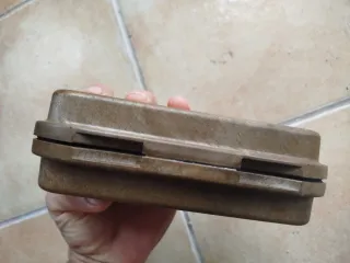 Caja para moscas de pesca