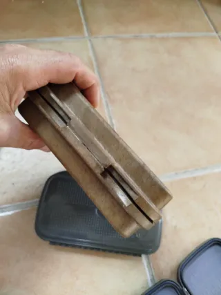 4 Caja para moscas de pesca