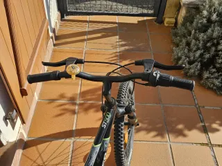 Bicicleta Rockrider 20 pulgadas ST500 Niño/a