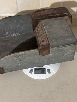 Raro attrezzo agricolo in metallo