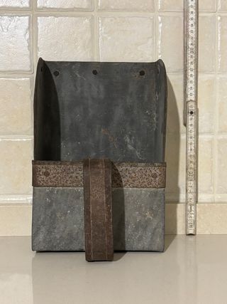 Raro attrezzo agricolo in metallo