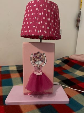 Lampada ballerina rosa