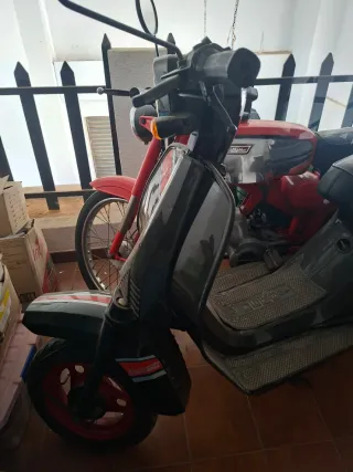 Moto Clásica Scooter Derbi
