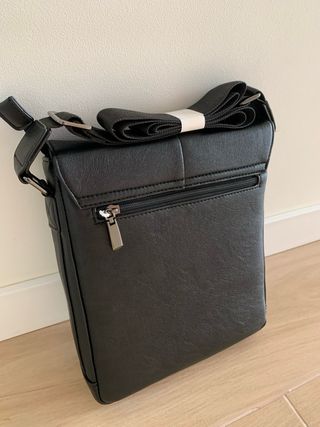 Bolso Bandolera Hombre Cuero Vegetal Negro