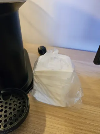 Cafetera Nespresso Vertuo + Cápsulas