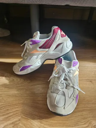 Zapatillas Reebok Beige y Morado