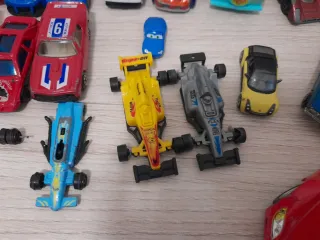 Lote 20 coches de juguete variados