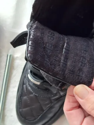 Botines Baldinini T-42 Piel acolchada. Negro