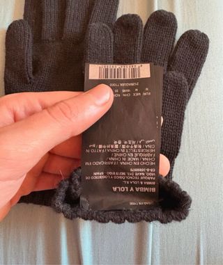 Lote gorro y guantes Bimba y Lola