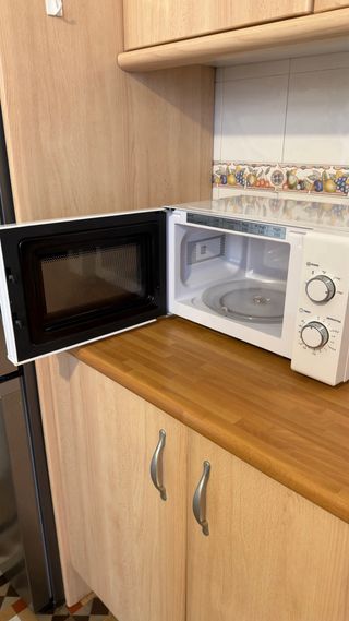 Microondas OK. Blanco