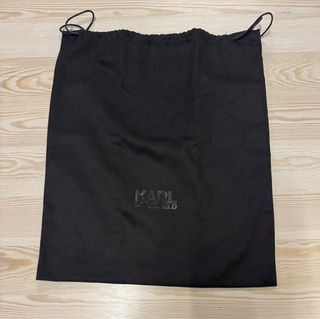 Zapatillas Karl Lagerfeld Blancas y Negras