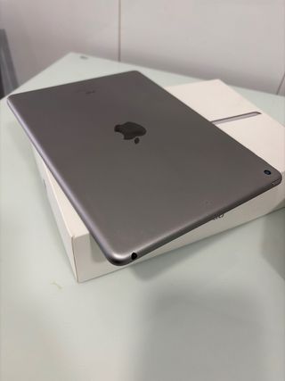 iPad 6 128GB Gris Espacial