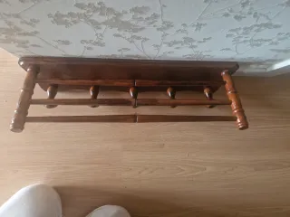 Perchero de madera maciza
