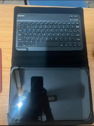 Samsung Galaxy A9 + Teclado Silver HT