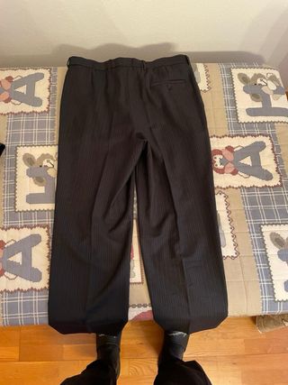 Traje Sanchez Flor Negro Rayas