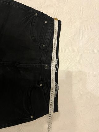 Pantalón Negro Skinny Fishbone