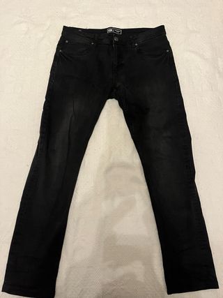 Pantalón Negro Skinny Fishbone