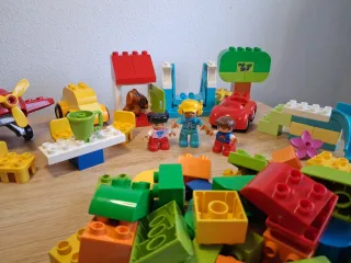 LEGO Duplo Caja 100+ Piezas + Avión