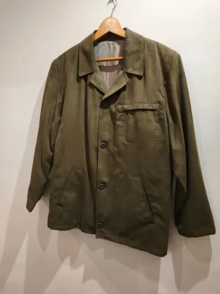 Chaqueta ligera hombre color verde