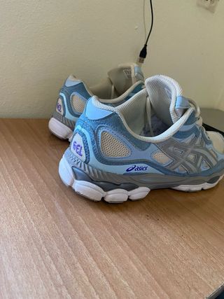 Zapatillas Asics Gel Azules y Blancas