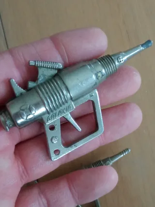 Lote 2 Pistolas Juguete Metálicas